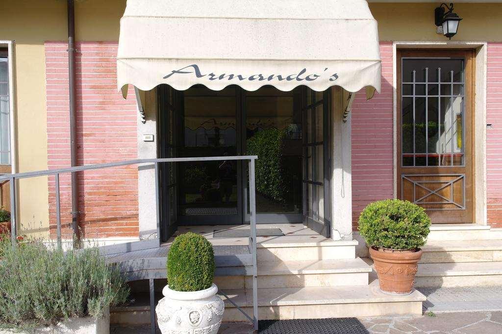 Hotel Armando' S Sulmona Esterno foto